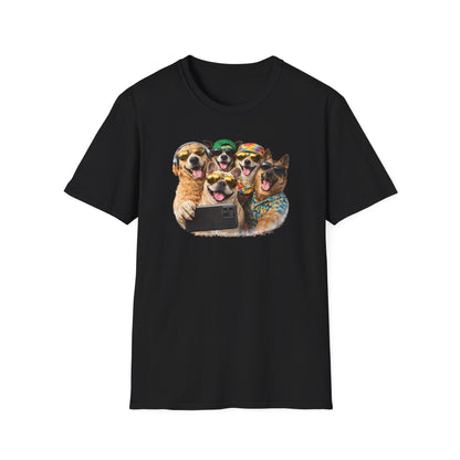 SELFIE TIME - DOG STYLE - Unisex Softstyle T-Shirt