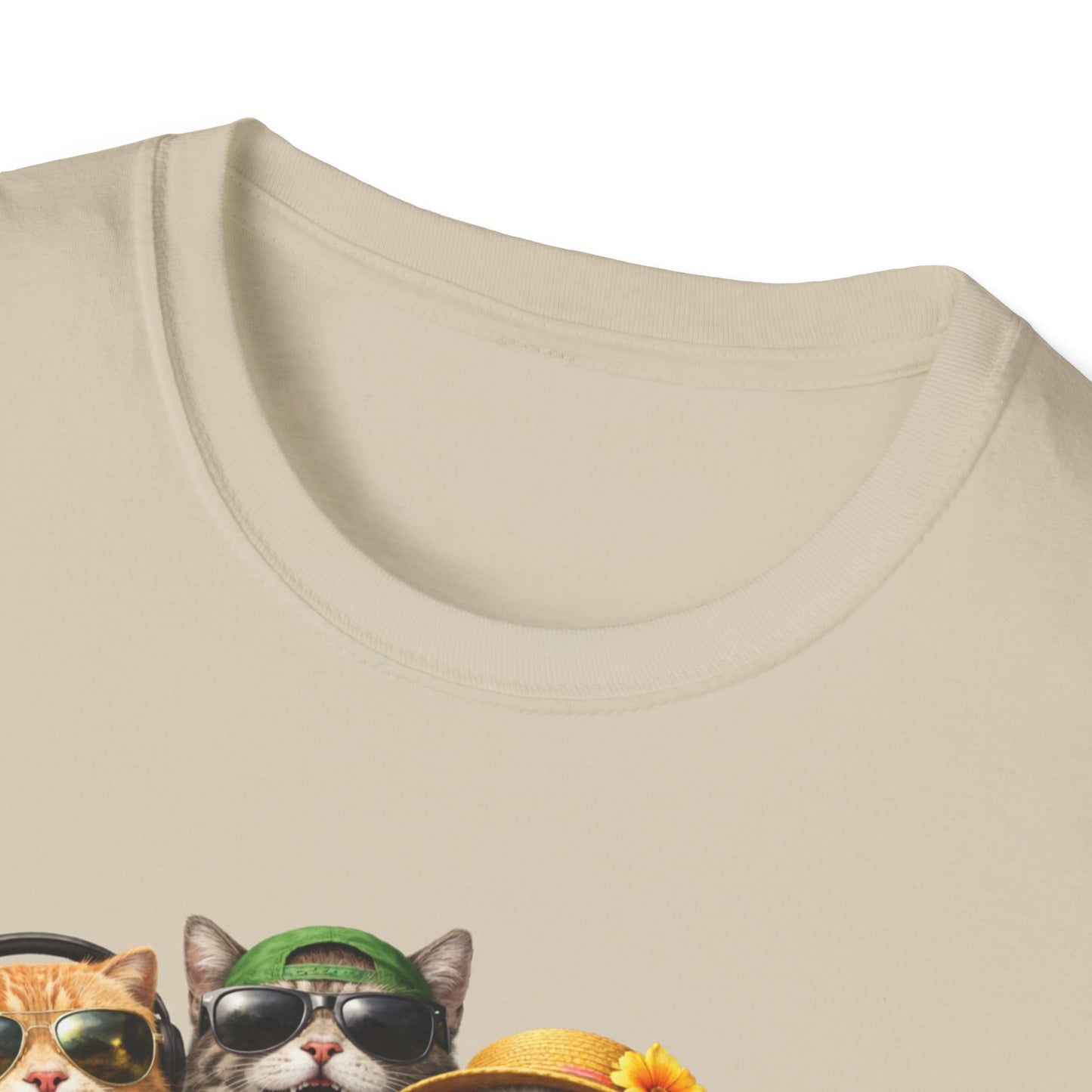 SELFIE TIME - CAT STYLE - Unisex Softstyle T-Shirt