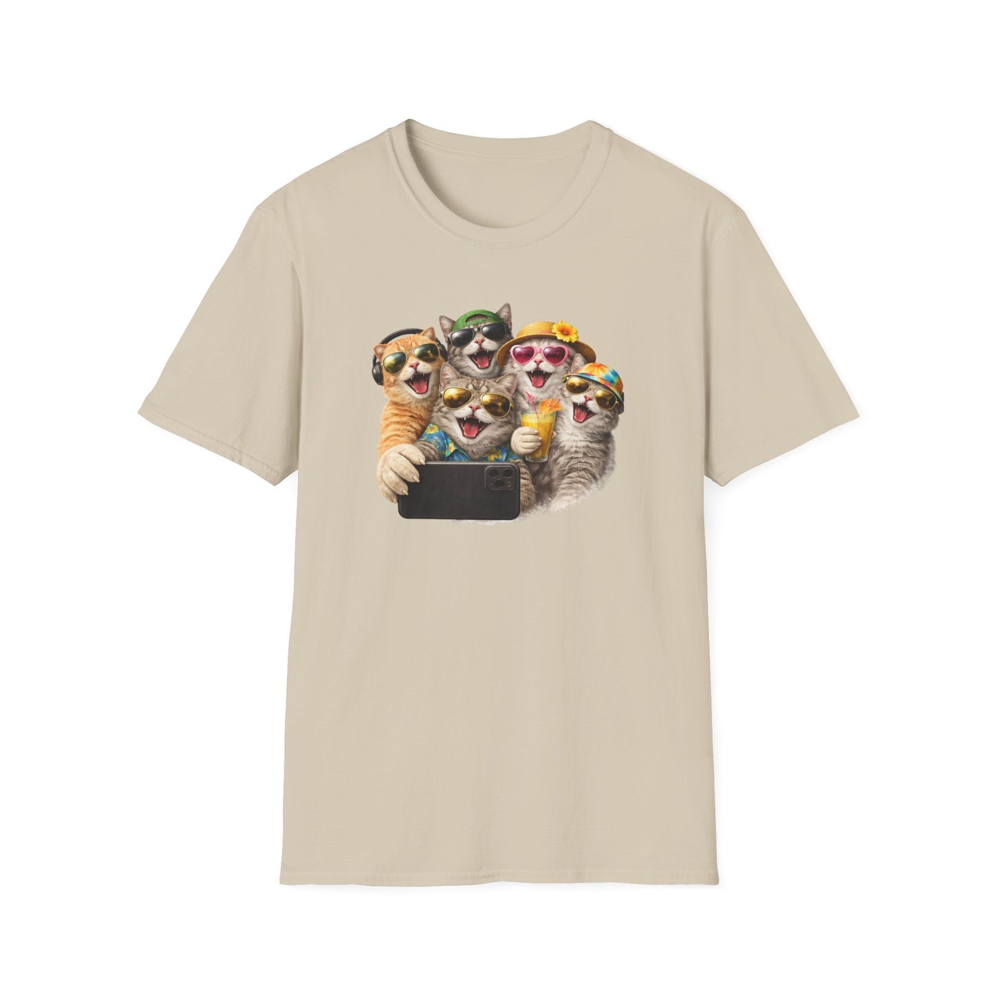 SELFIE TIME - CAT STYLE - Unisex Softstyle T-Shirt
